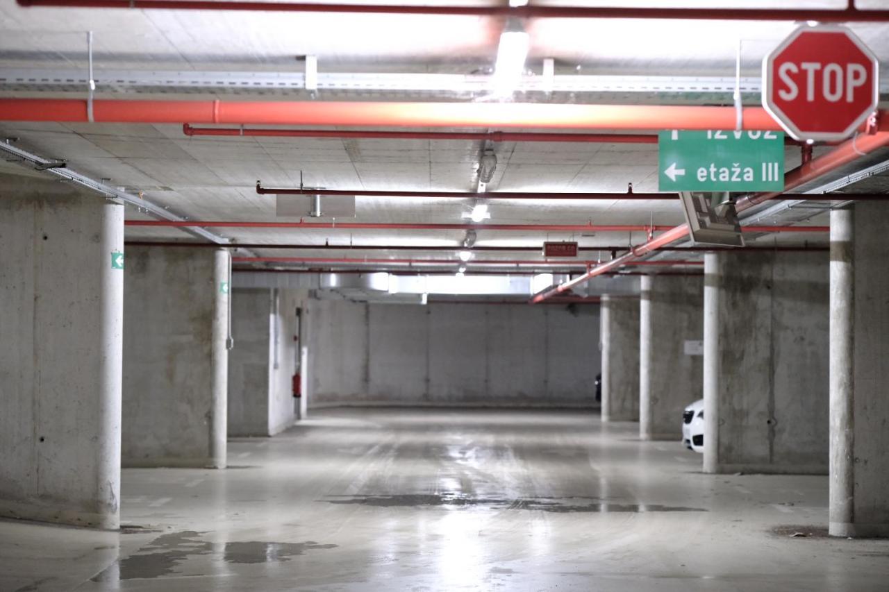 Central Apartment Maister Крань Екстер'єр фото